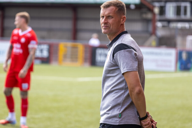 Comrades Kick Off Preseason With a Win