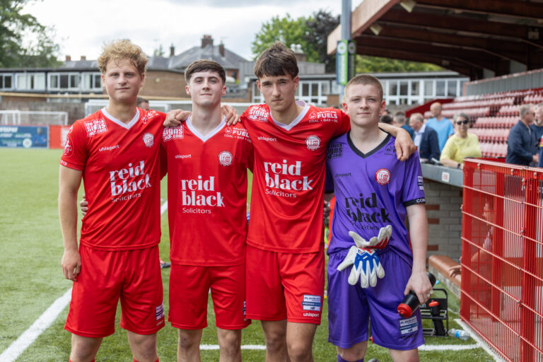 Comrades Kick Off Preseason With a Win