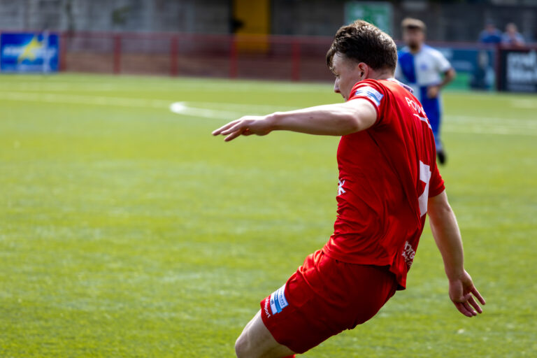 Comrades Kick Off Preseason With a Win